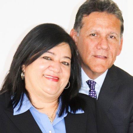 Mary Bornachera & Carlos Montoya Agents